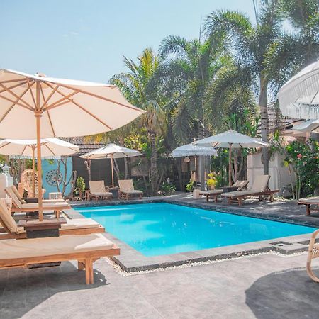 Color Cottage Gili Air Exterior foto