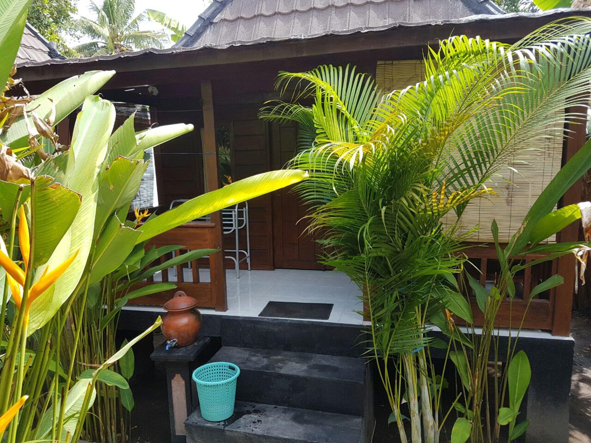 Color Cottage Gili Air Exterior foto