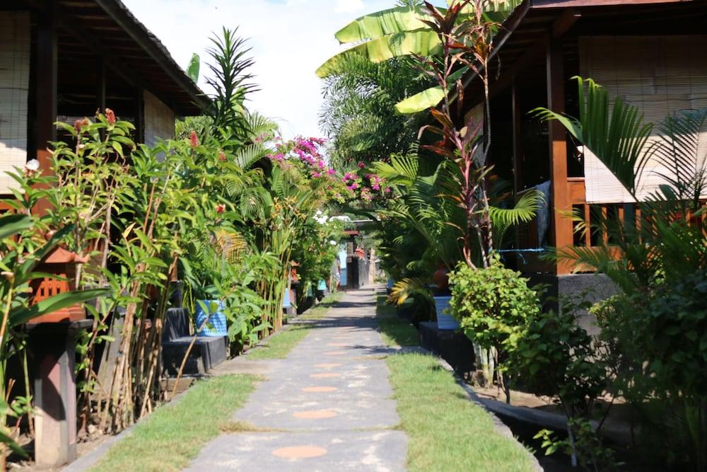 Color Cottage Gili Air Exterior foto