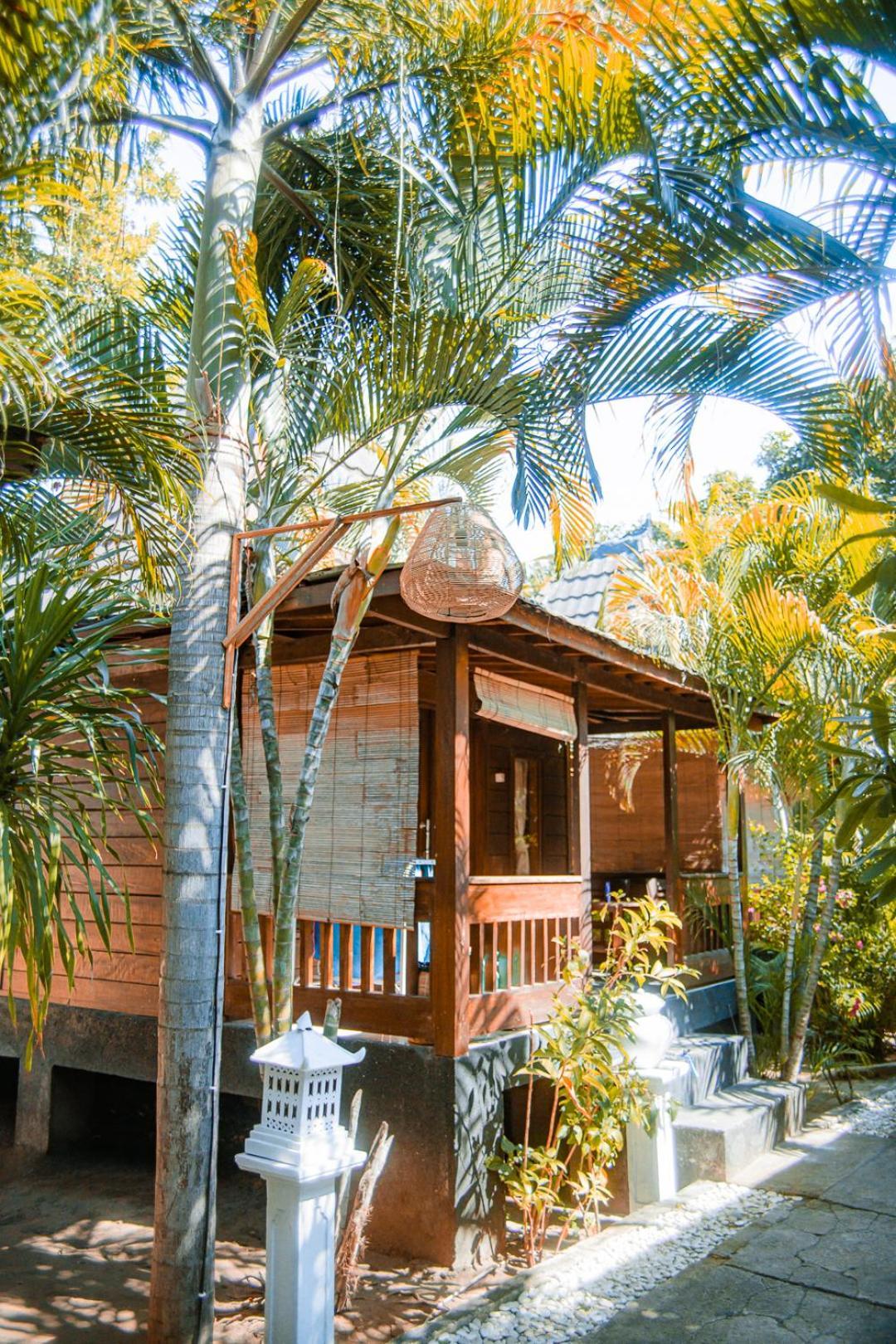 Color Cottage Gili Air Exterior foto