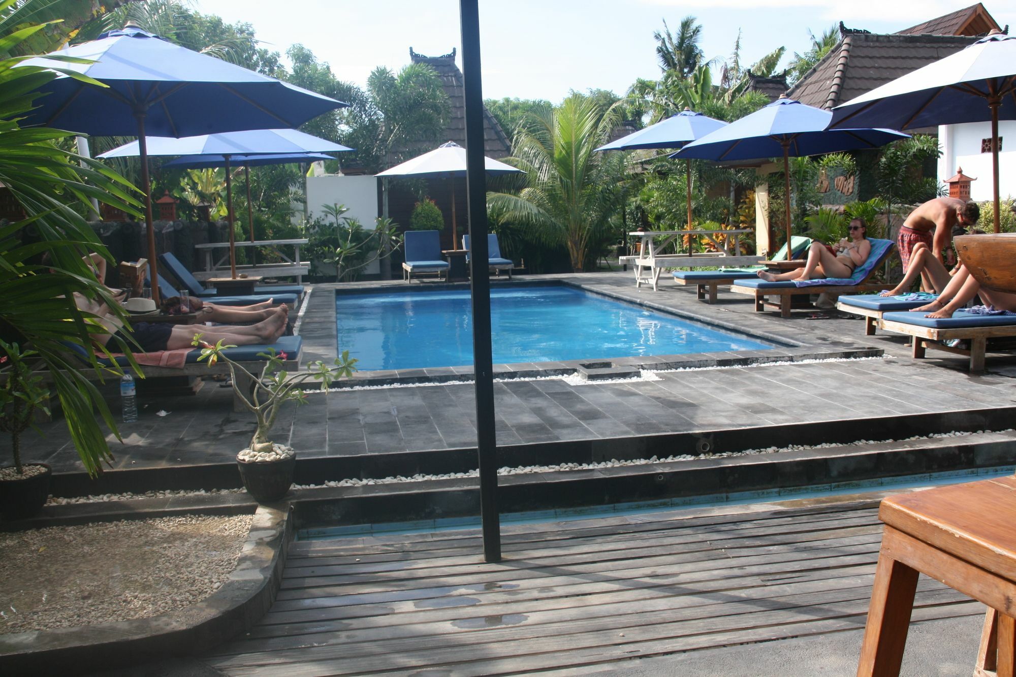 Color Cottage Gili Air Exterior foto